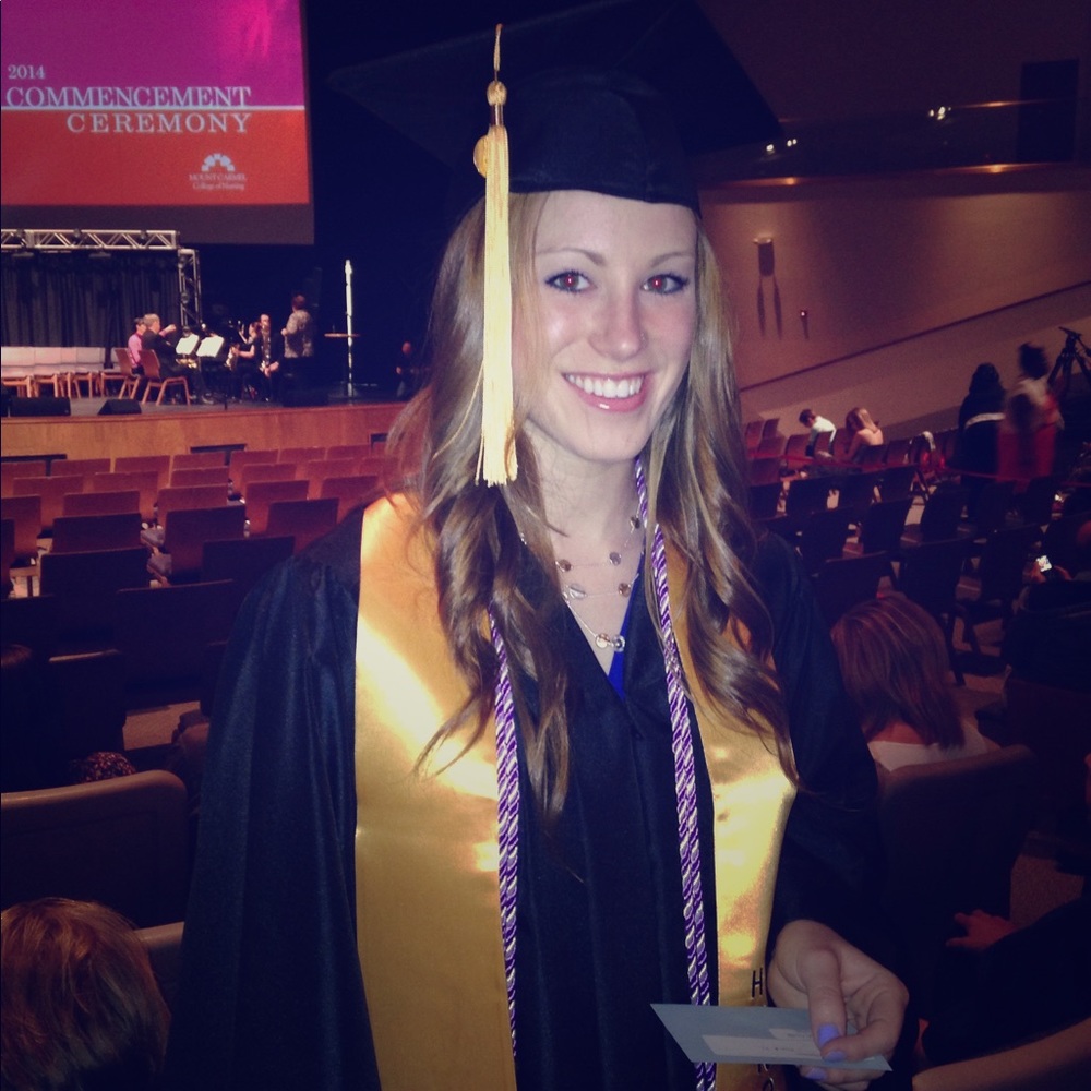 Black graduation gown and cap for height 5’7-5’9”